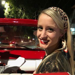 Meet your Posher, Lauren
